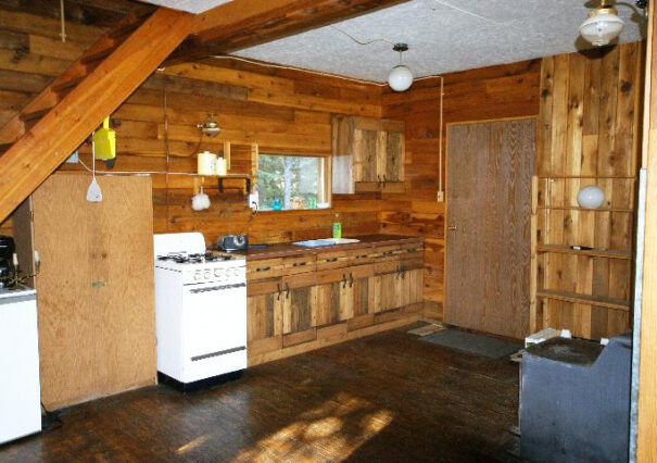 The_Deer_kitchen-640x426