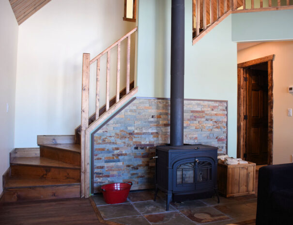 fireplace-and-stairwell-1600x1067