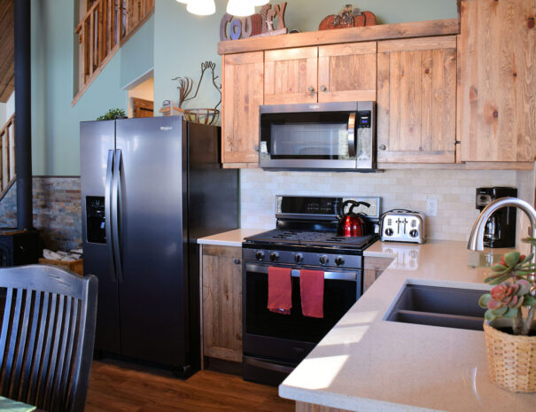 view-from-kitchen-to-stair-well-1600x1067